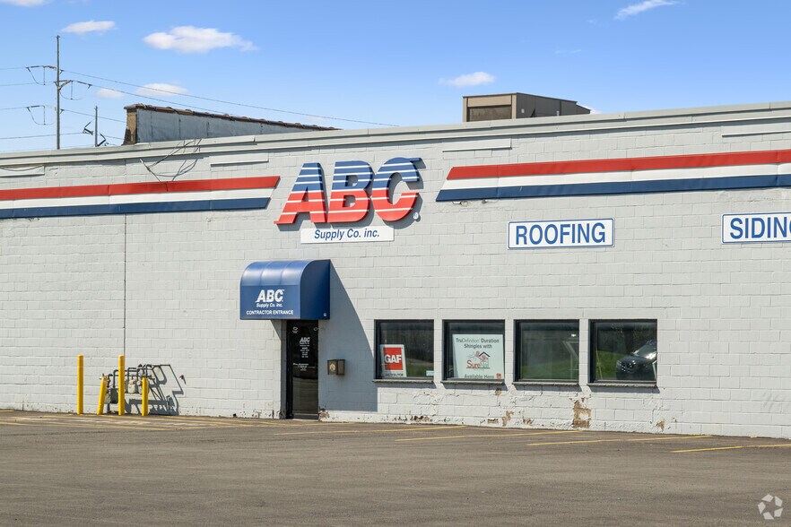 More Photos Of 1450 Lyell Ave, Rochester Warehouse For Lease