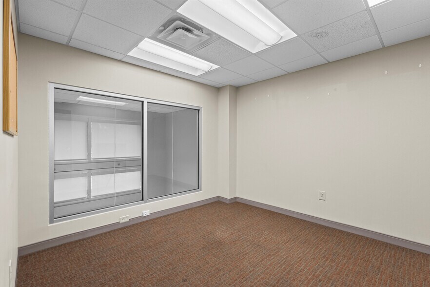 More Photos Of 75-35 S Mcbee Ave, Greenville Storefront Retail Office For Lease