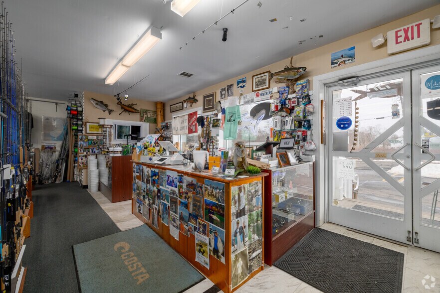 More Photos Of 651-657 US Highway 22 E, White House Station Freestanding For Sale