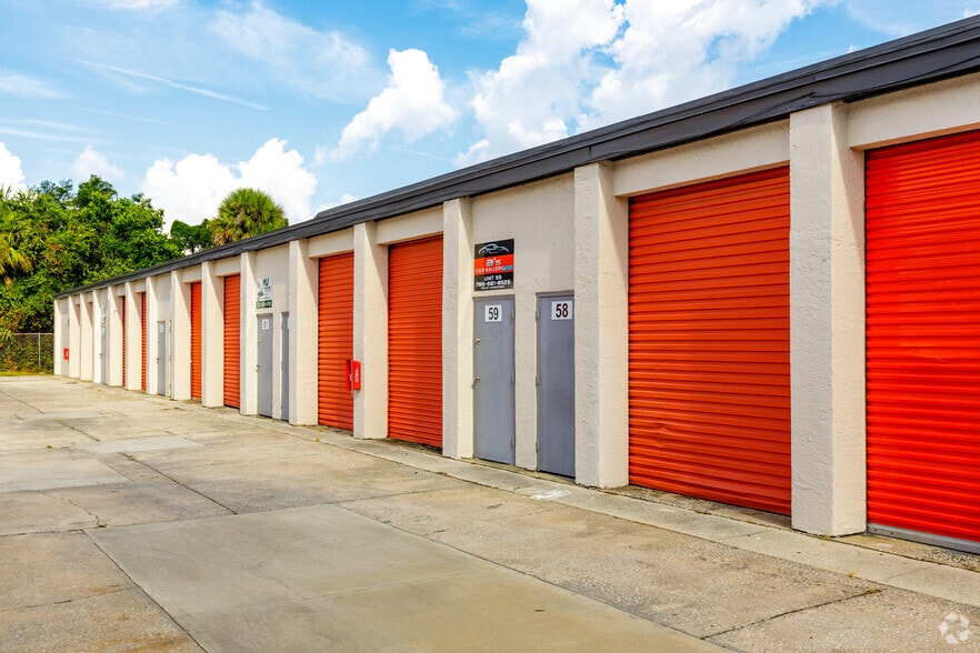 More Photos Of 641 Clearlake Rd, Cocoa Service For Lease