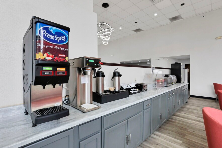 More Photos Of 22115 Brookpark Rd, Cleveland Hotel For Sale