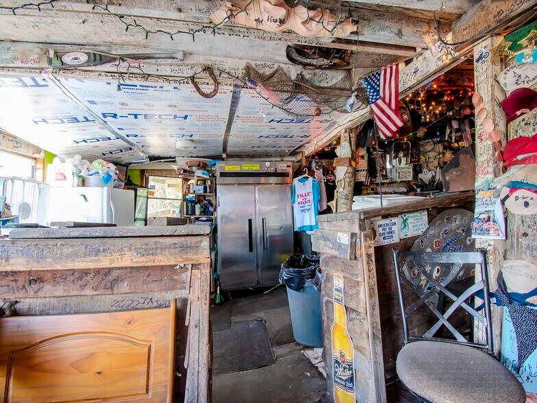 More Photos Of 1761 Beckett Way & US Highway 19, Tarpon Springs Bar For Sale