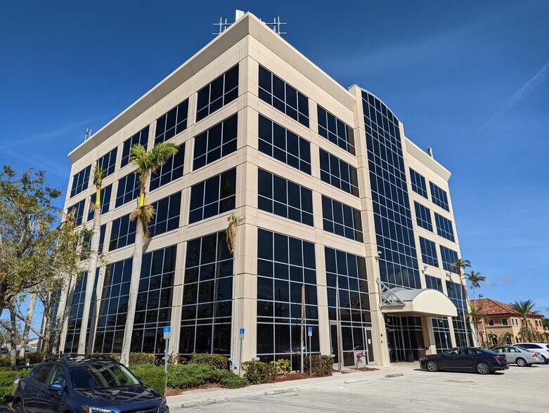 Primary Photo Of 5220 Summerlin Commons Blvd, Fort Myers Office For Lease