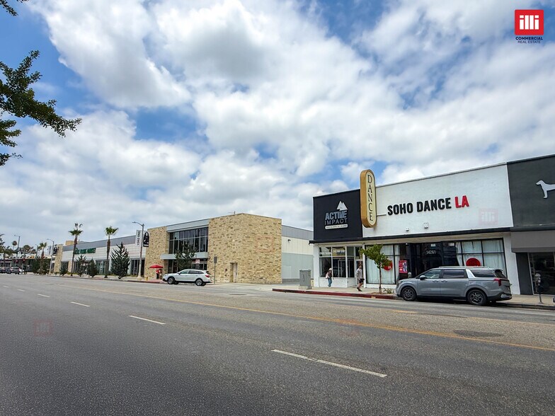 More Photos Of 14257-14267 Ventura Blvd, Sherman Oaks Storefront For Lease