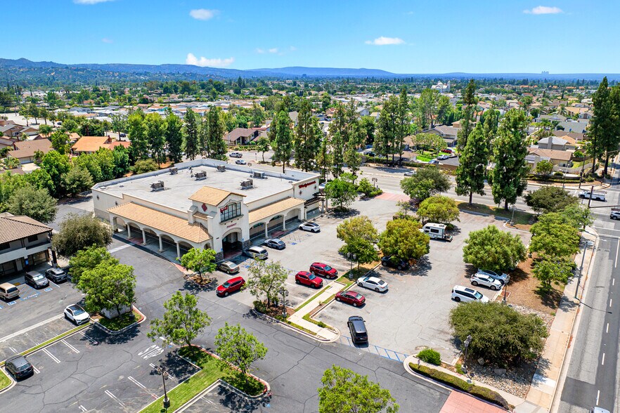 More Photos Of 1086 W Arrow Hwy, San Dimas Drugstore For Lease
