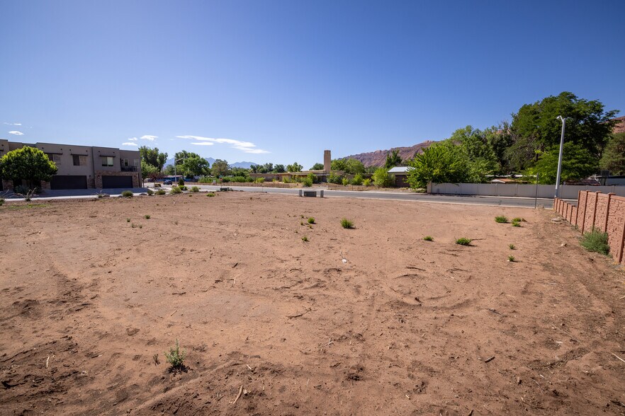 More Photos Of 656 W 400 N, Moab Land For Sale