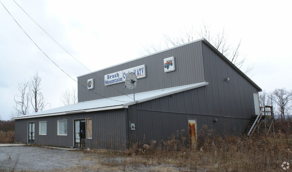 More Photos Of 3340 E Pleasant Valley Blvd, Altoona Freestanding For Sale