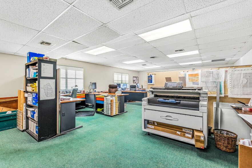 More Photos Of 1708 21st St, Vero Beach Office For Sale