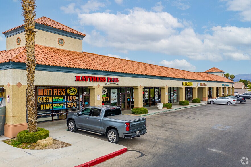 More Photos Of , Las Vegas General Retail For Sale