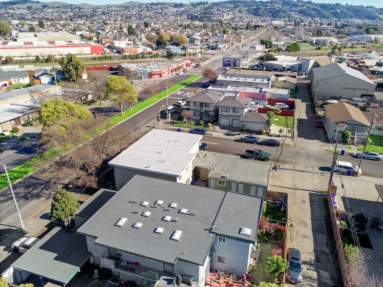 More Photos Of 501 S 30th St, Richmond Apartments For Sale