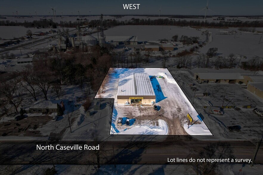 More Photos Of 57 N Caseville Rd, Pigeon Freestanding For Sale