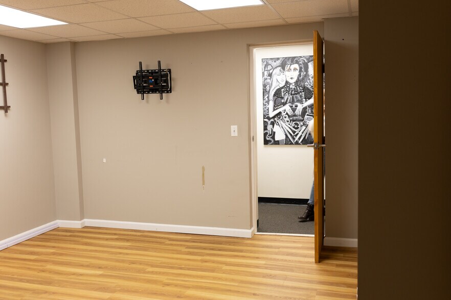 More Photos Of 450 Sunrise Hwy, Rockville Centre Office Residential For Sale