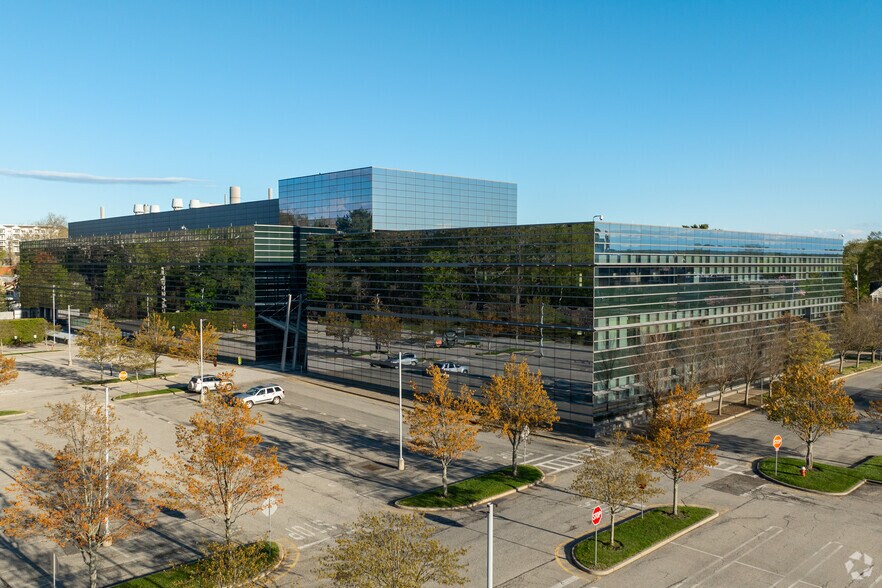 Primary Photo Of 1 Avon Pl, Suffern Manufacturing For Sale