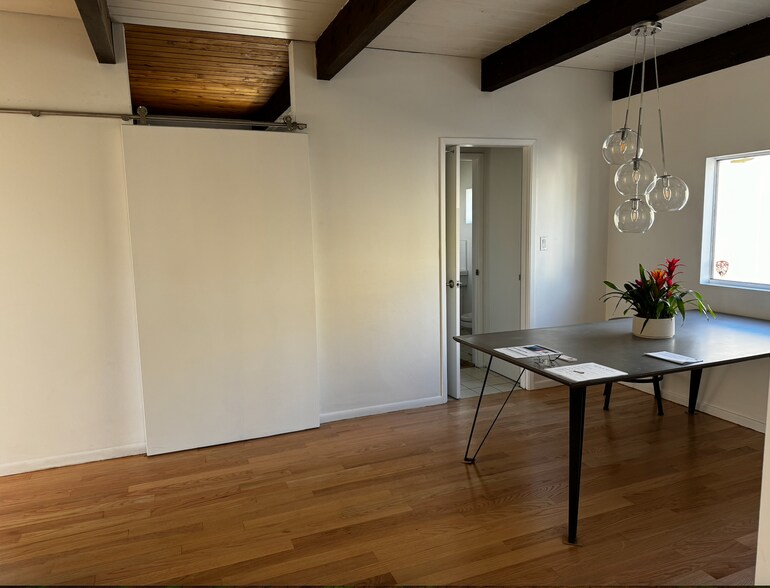 More Photos Of 1418 Abbot Kinney Blvd, Venice Office Residential For Lease