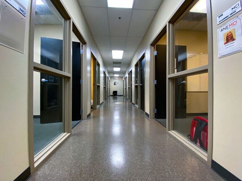 More Photos Of 14045 Abercorn St, Savannah General Retail For Sale