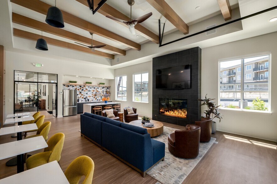 More Photos Of 5651 W 36th Pl, Kennewick Multifamily For Sale