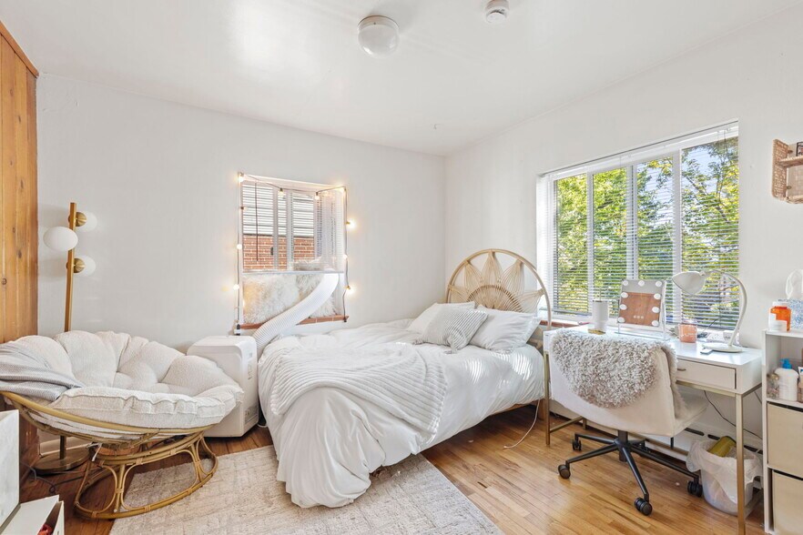 More Photos Of 735 17th St, Boulder Apartments For Sale