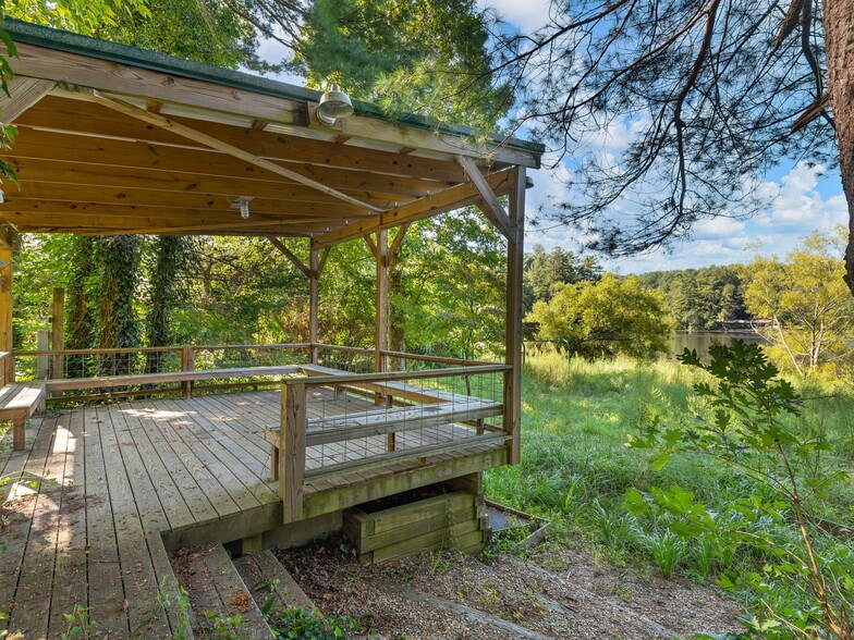 More Photos Of 447 Lily Pad Ln, Flat Rock Lodge Meeting Hall For Sale