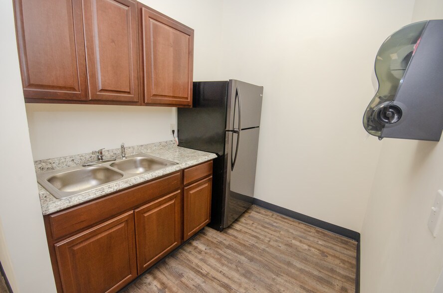 More Photos Of 4260 Piedmont Pky, Greensboro Light Distribution For Lease