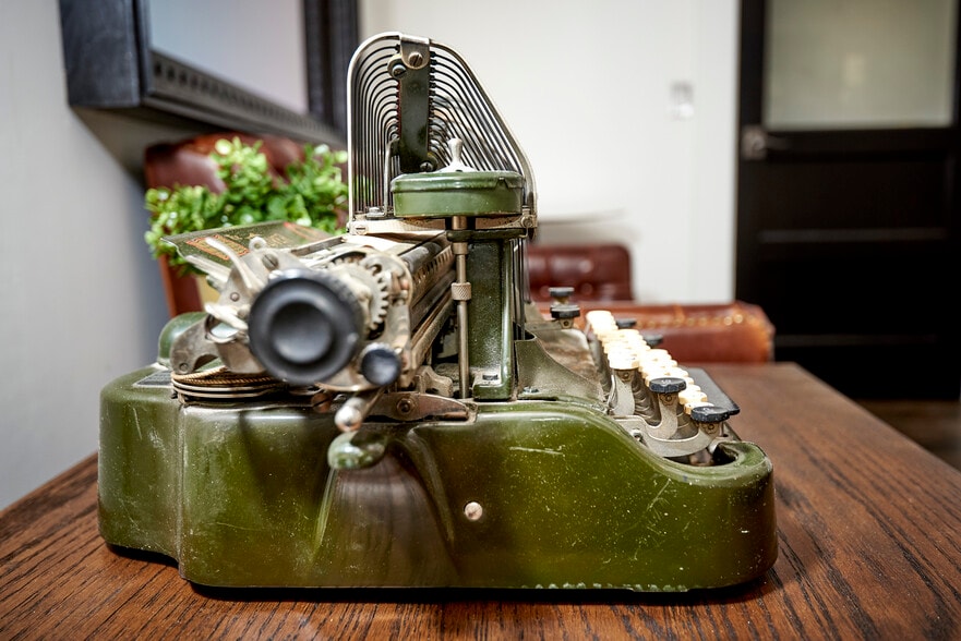 More Photos Of 202-208 W 4th St, Santa Ana Office For Lease