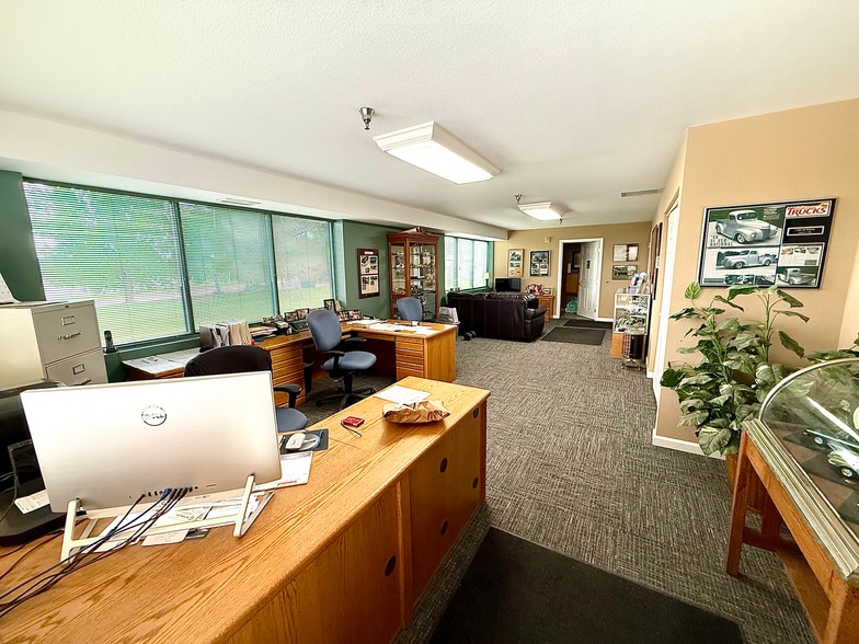 More Photos Of 1750 W 64th Ln, Denver Warehouse For Sale