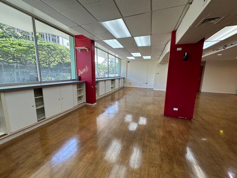 More Photos Of 1617 Kapiolani Blvd, Honolulu Apartments For Sale