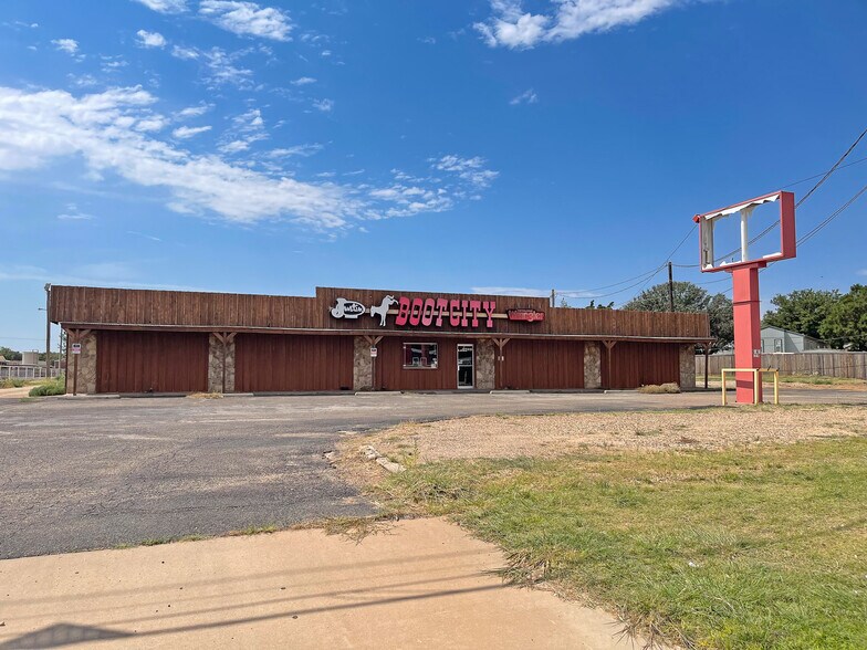 Primary Photo Of 6645 19th St, Lubbock Freestanding For Lease