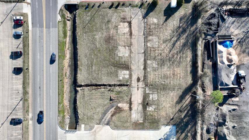 More Photos Of Lot 2-B East Parkway Dr, Russellville Land For Sale