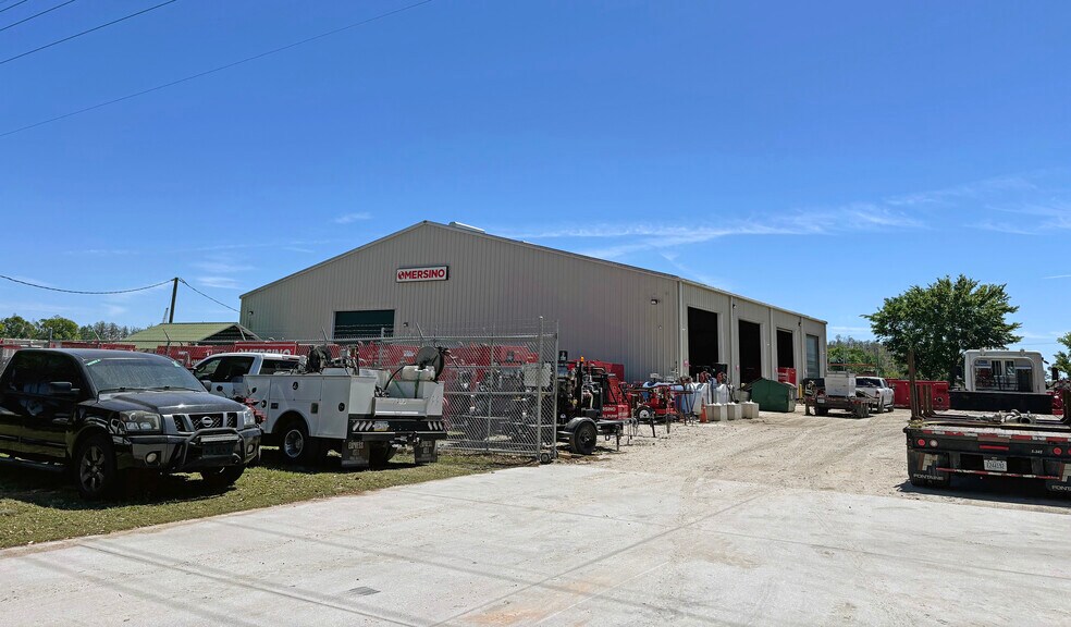 Primary Photo Of 8235 State Road 33 N, Lakeland Warehouse For Sale