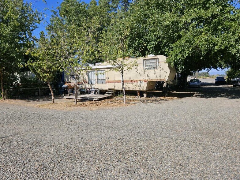 More Photos Of 4582 Co 99W Rd, Orland Manufactured Housing Mobile Home Park For Sale