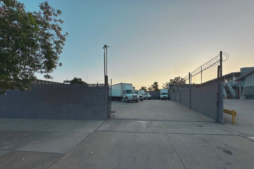More Photos Of 1545 Lincoln Ave, Pasadena Land For Lease