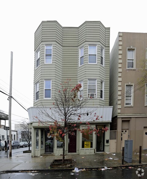 More Photos Of 107 Bowers St, Jersey City Storefront Retail Residential For Sale