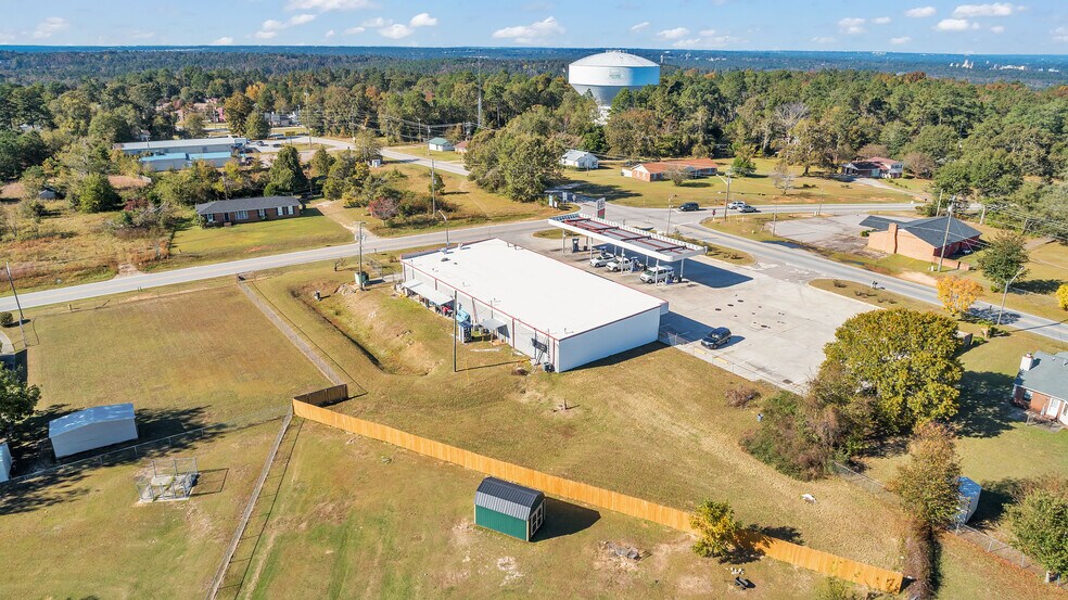 More Photos Of 1680 Brown Rd, Hephzibah Service Station For Lease