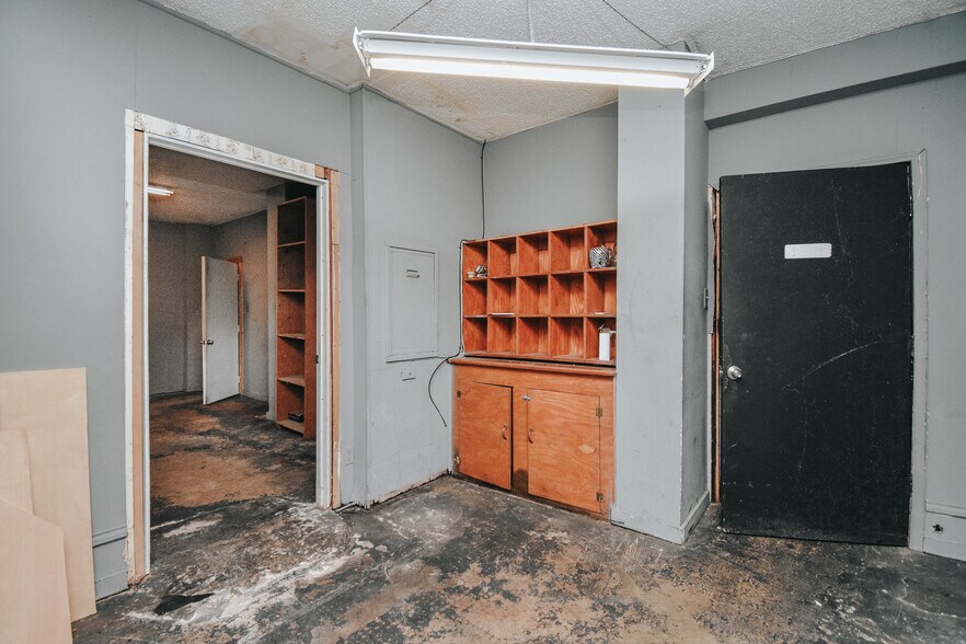 More Photos Of 4106 Houston Hwy, Victoria General Retail For Lease