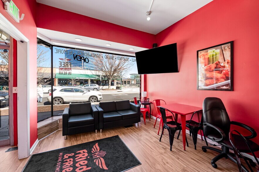 More Photos Of 13 W Allegheny Ave, Towson Storefront For Sale