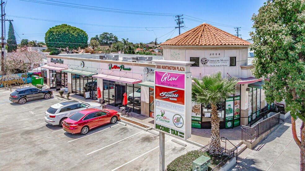 More Photos Of 3006 Florence Ave, Huntington Park Storefront For Sale