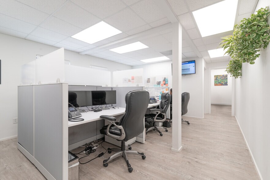 More Photos Of 13740 Research Blvd, Austin Office For Sale