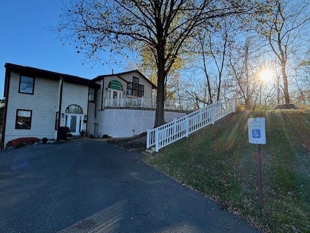 More Photos Of 4583 North St, Jamesville Loft Creative Space For Sale