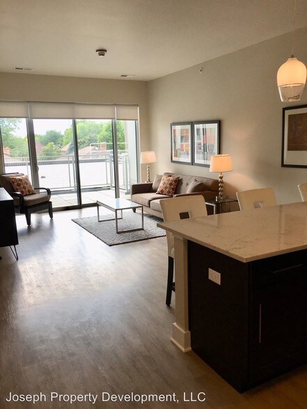 More Photos Of 4175 N Oakland Ave, Shorewood Multifamily For Sale
