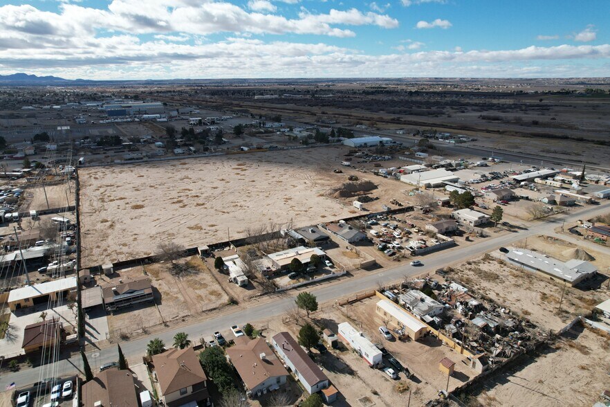 More Photos Of 7508 Doniphan Dr, Canutillo Auto Salvage Facility For Sale
