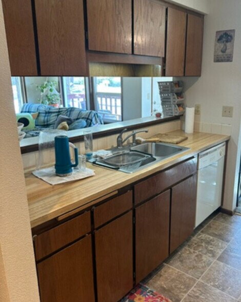 More Photos Of 8705 N Colton St, Spokane Apartments For Sale