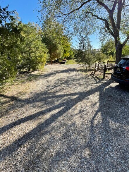 More Photos Of 1804 E College Blvd, Roswell General Retail For Sale