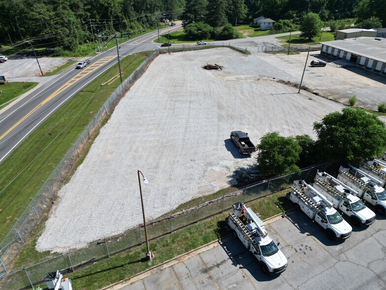 More Photos Of 1023 Rock Cut Rd, Forest Park Warehouse For Lease