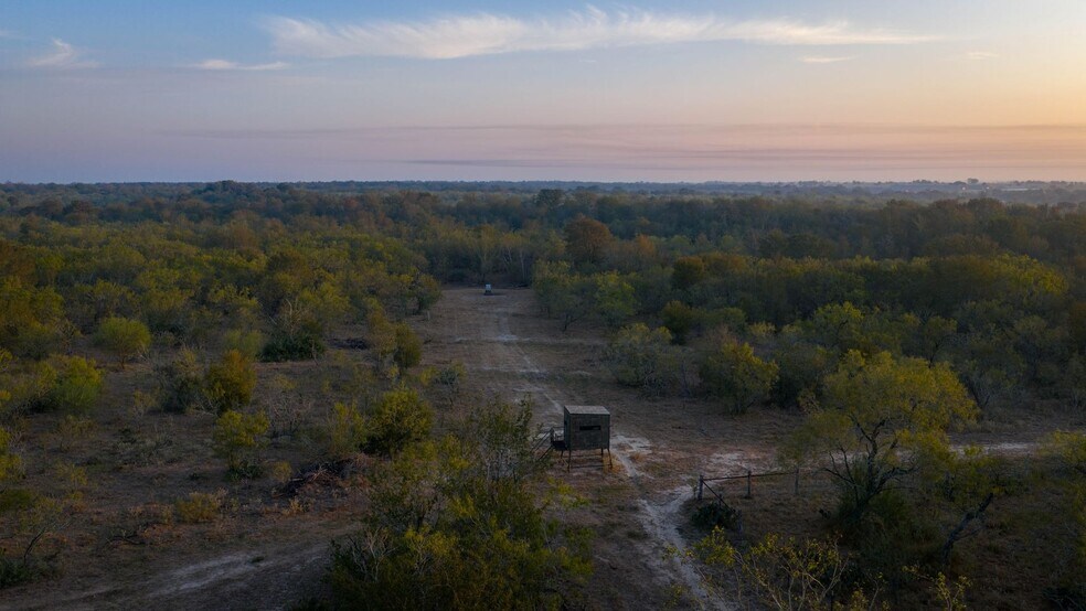 More Photos Of 879 County Road 421, Gonzales Land For Sale