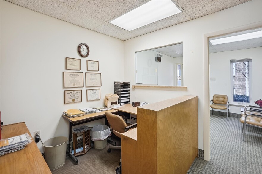 More Photos Of 9522 State Route 29, Fairfax Loft Creative Space For Sale