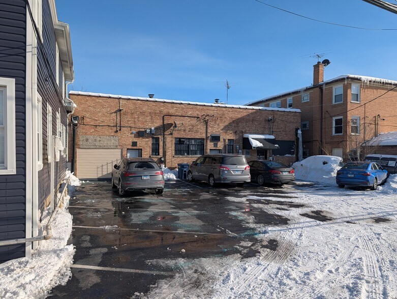 More Photos Of 3838-3840 N Harlem Ave, Chicago Storefront For Lease