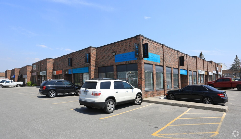 More Photos Of 487 Westney Rd S, Ajax Storefront Retail Office For Lease