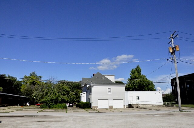 More Photos Of 208 N Park St, Streator Storefront Retail Residential For Sale