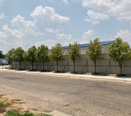 More Photos Of 807 N Tennessee St, Amarillo Warehouse For Sale