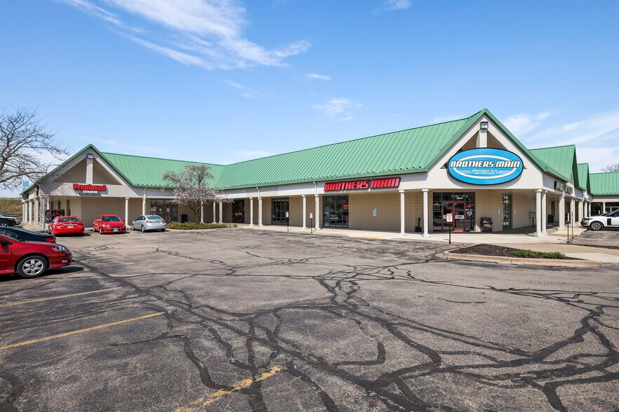 More Photos Of 7940-7968 Tree Ln, Madison Storefront For Sale